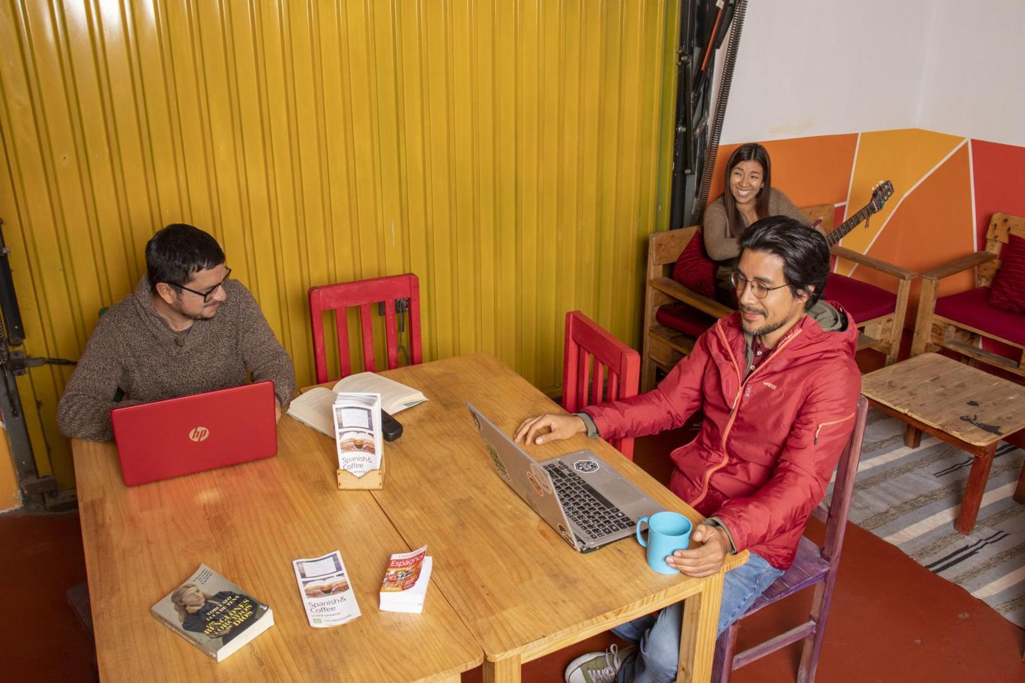 Econunay Hostels Arequipa Bagian luar foto